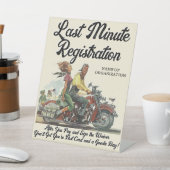 Motorrad-Poker Führen Sie einen Personalisierten E Sockelschild (In SItu)