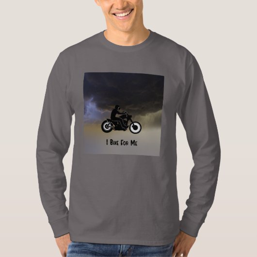 Motorrad und dunkle Wolken T-Shirt (Vorderseite)