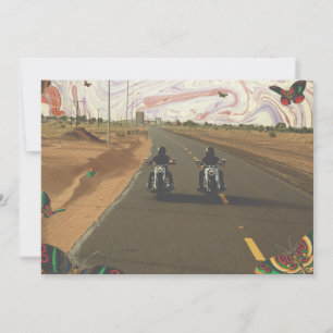 Motorräder auf Straßenmarmorfarbe Himmel Collage Feiertagskarte