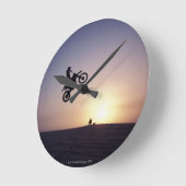 Motorradfahrer Runde Wanduhr (Winkel)