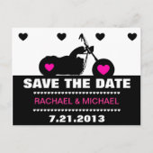 Motorradfahrer Save the Date pink, schwarz und wei Ankündigungspostkarte (Vorderseite)