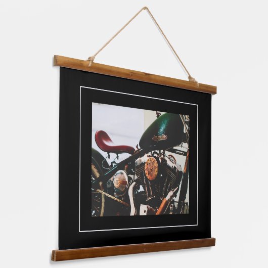 Motorradfahrer Wandteppich Mit Holzrahmen (Gewinkelt)