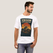 Motorradgrafik mit dem Text "Vroom is my Lullaby" T-Shirt (Vorne ganz)