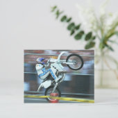 Motorradstunts Postkarte (Stehend Vorderseite)