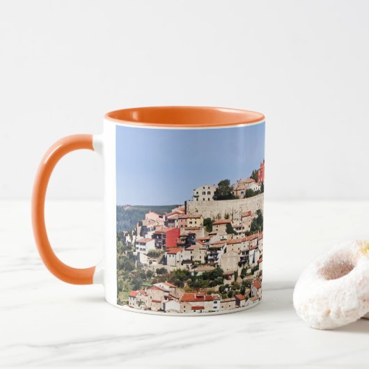 Motovun Kroatien Tasse (Mit Donut)
