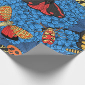 Motten auf blauem Hydrangea Geschenkpapier (Ecke)