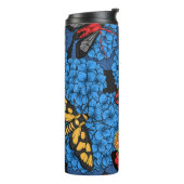 Motten auf blauem Hydrangea Thermosbecher (Nach links gedreht)