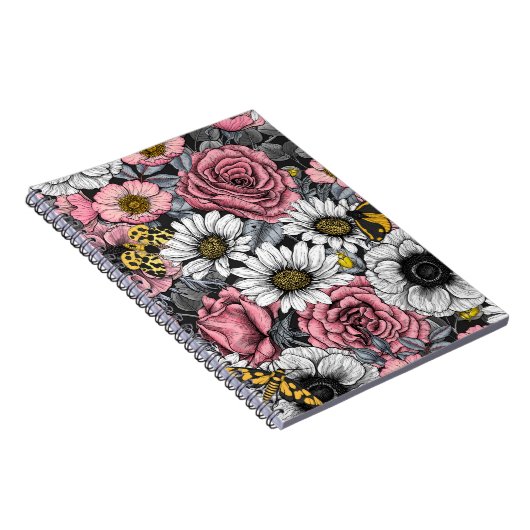 Motten auf der Blume mischen in Rosa und Grau Notizblock (Rechte Seite)