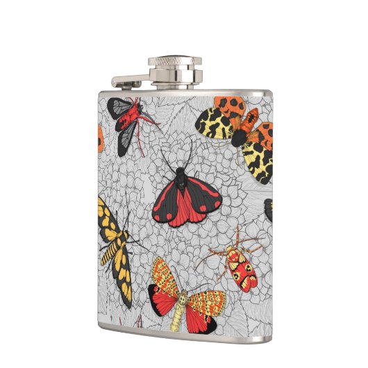 Motten auf Hydrangea Flachmann (Links)