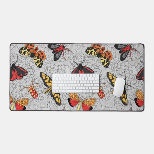 Motten auf Hydrangea Schreibtischunterlage (Tastatur & Maus)