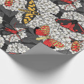 Motten auf weißem Hydrangea Geschenkpapier (Ecke)
