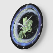 Motten-Fee-Pferd Lunas Moonduster Große Wanduhr (Winkel)