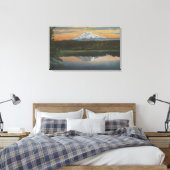 Mount Adams, Washington - Sicht auf den Berg Leinwanddruck (Insitu (Schlafzimmer))