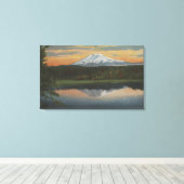 Mount Adams, Washington - Sicht auf den Berg Leinwanddruck (Insitu (Holzboden))