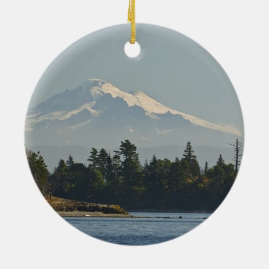 Mount Baker dominiert Landschaft Keramik Ornament (Hinten)