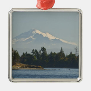 Mount Baker dominiert Landschaft Ornament Aus Metall