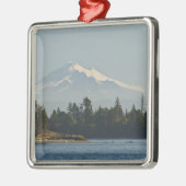 Mount Baker dominiert Landschaft Ornament Aus Metall (Links)