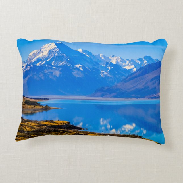 Mount Cook mit Blick auf den Pukaki-See, NZ Dekokissen (Rückseite)