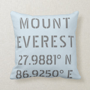 Mount Everest Latitude Longitude Throw Kissen