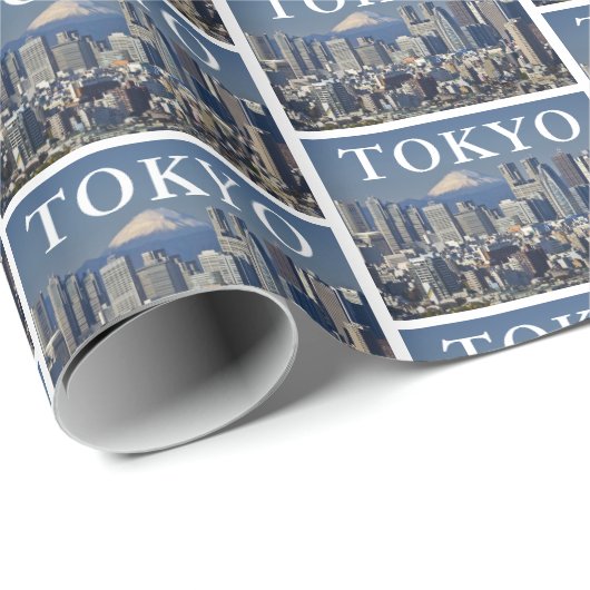 Mount Fuji | Shinjuku District Skyline Tokio Japan Geschenkpapier (Rolleneckpunkt)