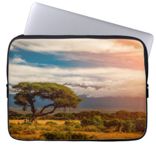 Mount Kilimanjaro Amboseli, Kenia Laptopschutzhülle