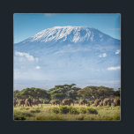 Mount Kilimanjaro Magnet<br><div class="desc">Der ikonische Kilimanjaro in Tansania,  Afrika.</div>