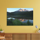 Mount Rainier reflektiert Sonnenaufgang II Leinwanddruck (Insitu (Wohnzimmer))