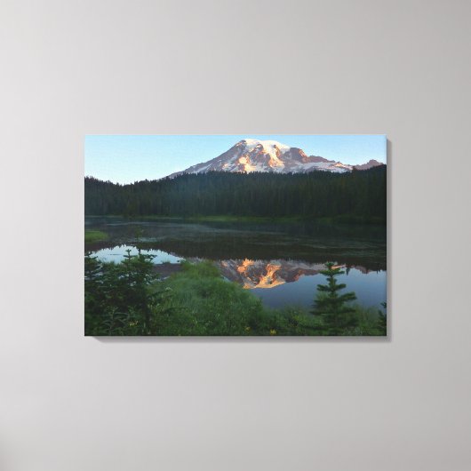Mount Rainier reflektiert Sonnenaufgang II Leinwanddruck (Vorderseite)