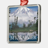 Mount Rainier | Reflektion in einem Bergteich Ornament Aus Metall (Links)