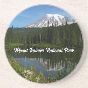 Mount Rainier Seereflektion mit Wildblumen Getränkeuntersetzer