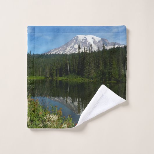 Mount Rainier Seereflektion mit Wildblumen Waschlappen (Waschlappen)