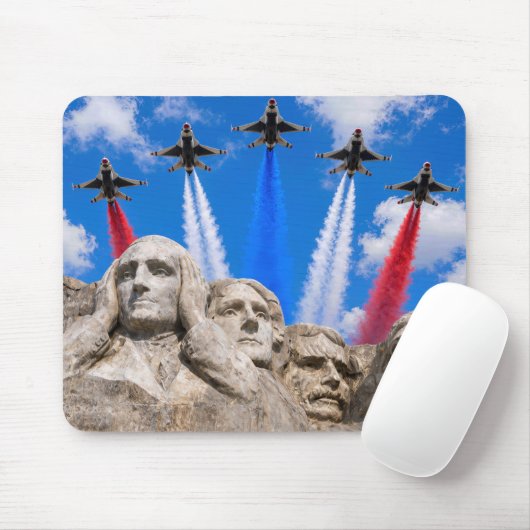 Mount Rushmore Kampfjet-Überflug Mousepad (Mit Mouse)