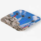 Mount Rushmore Kampfjet-Überflug Pappteller (Gewinkelt)