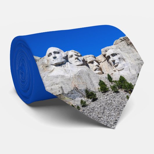 Mount Rushmore Krawatte (Gerollt)