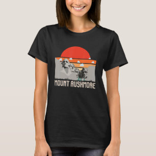 Mount Rushmore Sunrise in South Dakota T-Shirt