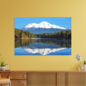 MOUNT SHASTA REFLEKTIERT LEINWANDDRUCK (Insitu (Wohnzimmer))