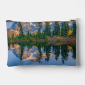 Mount Shuksan gespiegelt im Reflection Lake Zubehörtasche (Rückseite)