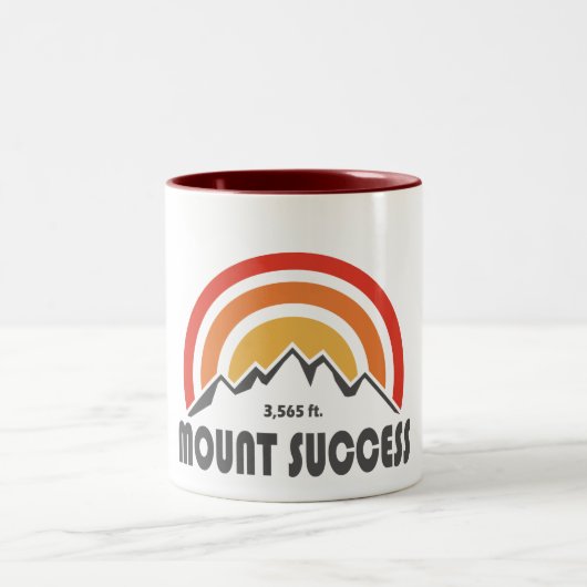 Mount Success New Hampshire Zweifarbige Tasse (Mittel)
