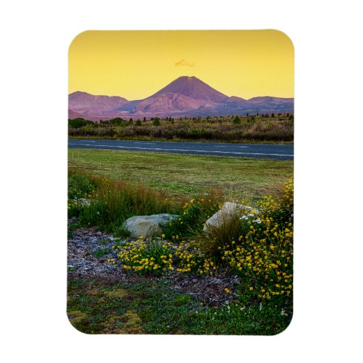 Mount Tongariro, Neuseeland Magnet (Vertikal)