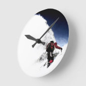 Mountain Climber Extreme Sports Runde Wanduhr (Winkel)