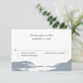 Mountain Lake Gray | Hochzeit RSVP Karte (Stehend Vorderseite)