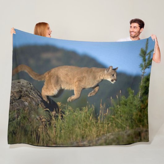 MOUNTAIN LION FLEECEDECKE (Beispiel)