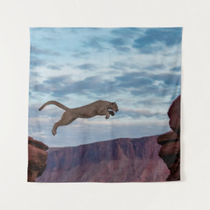 Mountain Lion Jumping Morning Skysprung, Löwe, Tie Wandteppich