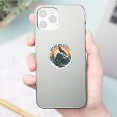 Mountain Majesty Wolf Howling auf dem Gipfel Aufkleber (Telefon)