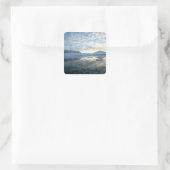 Mountain Ranges um Port Lockeroy Quadratischer Aufkleber (Tasche)