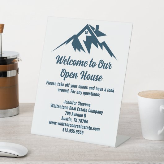 Mountain Real Anwesen Company Custom Open House Sockelschild (In SItu)