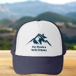 Mountain Real Anwesen Company Custom Realtor Truckerkappe<br><div class="desc">Eine coole Bergkette mit Anwesen,  die für ein Immobiliengeschäft in einer bergigen Stadt oder Stadt geeignet ist. Navy Drehbuch unter dem Haus unter den Bergen. Großartiges Marketing für einen Bergsteiger Zuhause.</div>