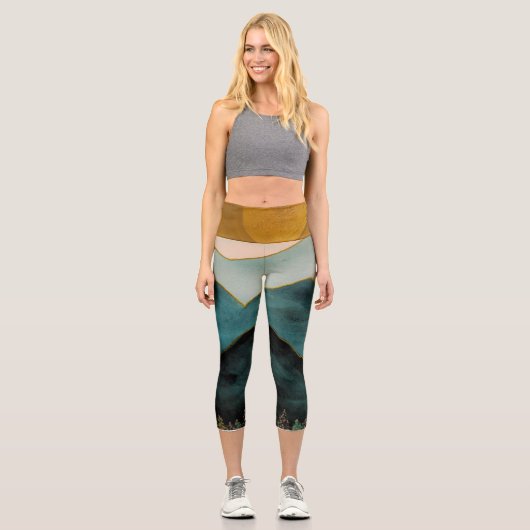Mountain Sunrise High Waisted Capris (Vorderseite)