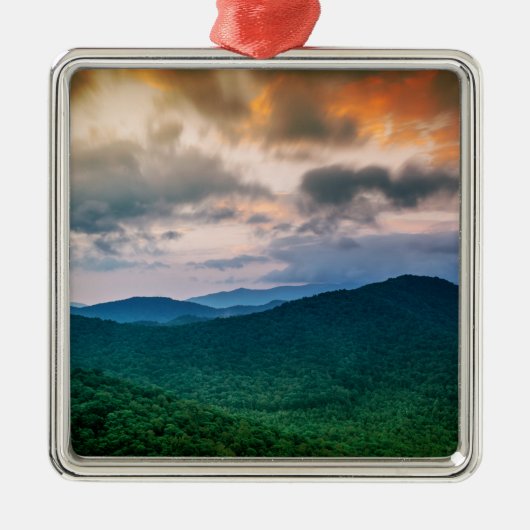 Mountain Sunset Silbernes Ornament (Vorne)