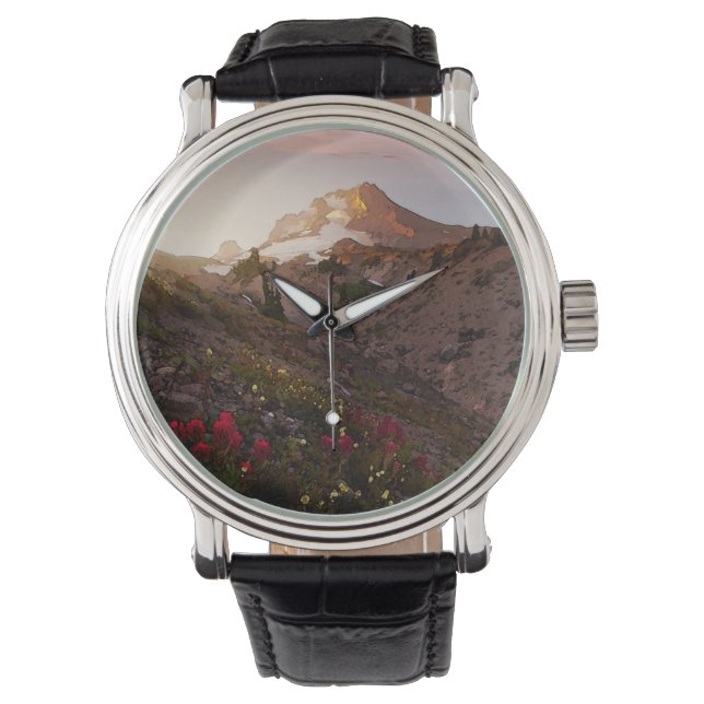 Mountain Valley Sunset Watercolor Armbanduhr (Vorderseite)